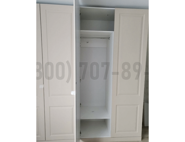 Классический шкаф в Кубинке
